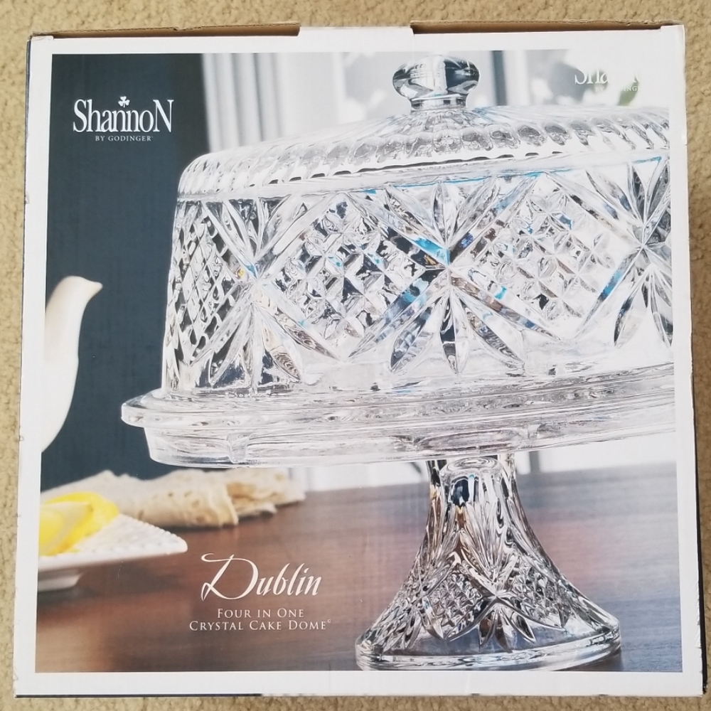 Crystal Cake Dome